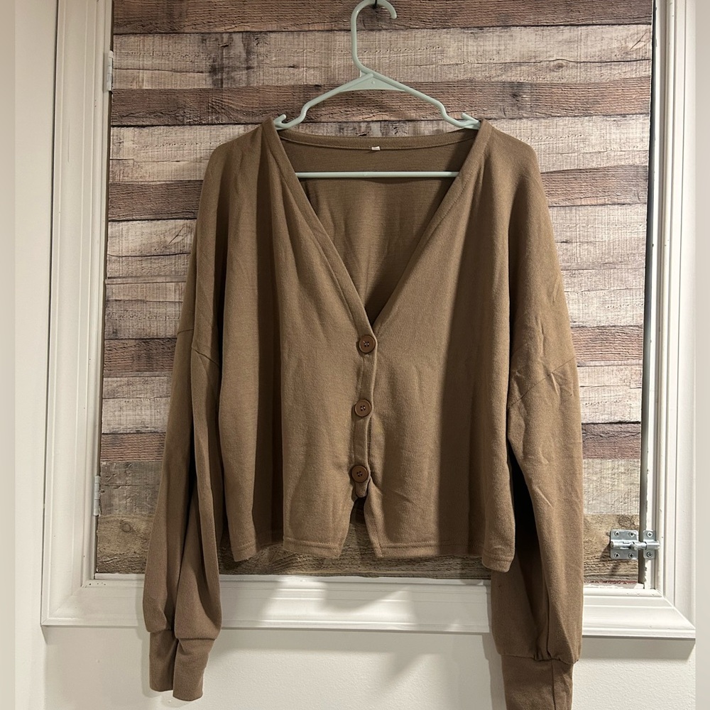 NWOT Women's Long Sleeve Knit Cardigan